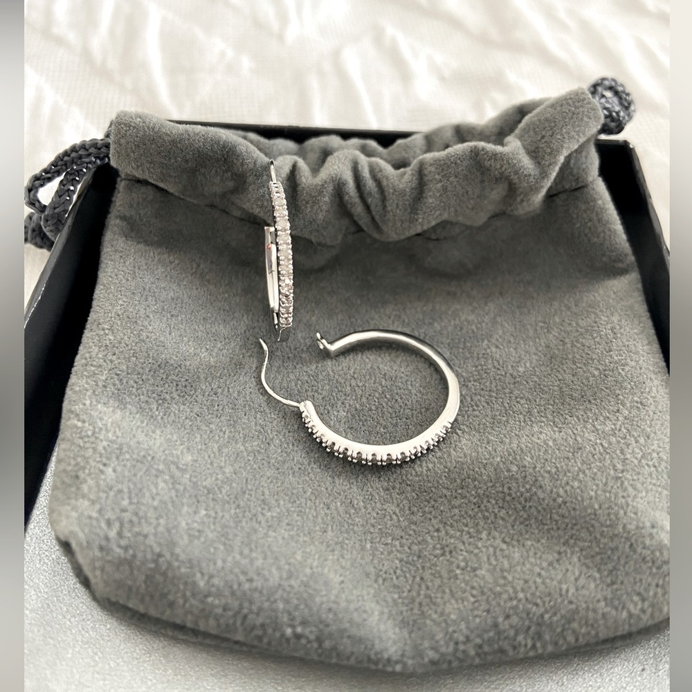 NWOT Women’s Cubic Zirconia Hoop Earrings
